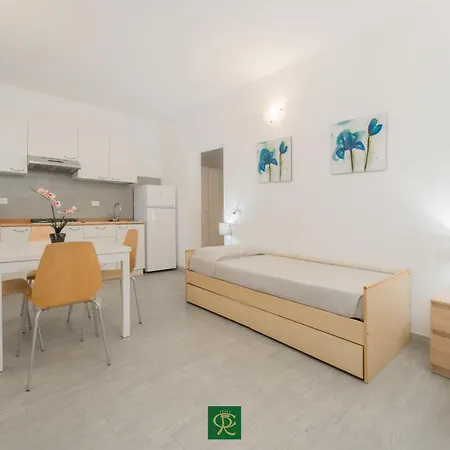 Aparthotel Albatros *