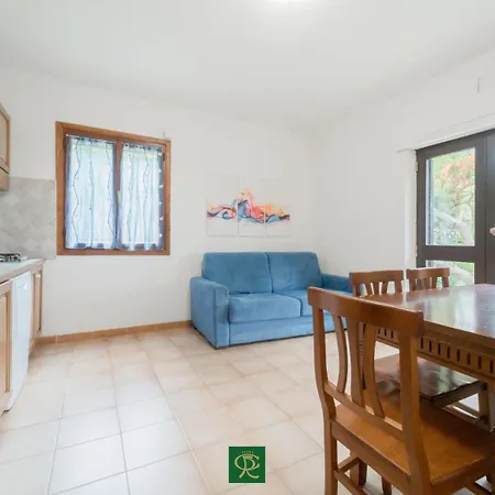 Aparthotel Albatros *