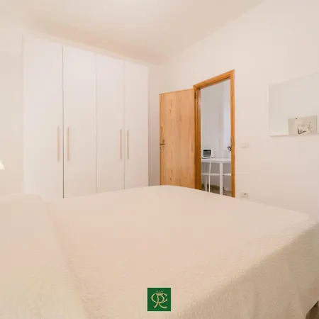 Albatros Aparthotel